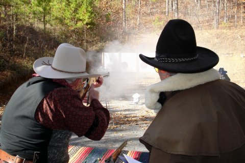 Bad-Eye-Tom-Shoots-Horseshoe-Times-11-07